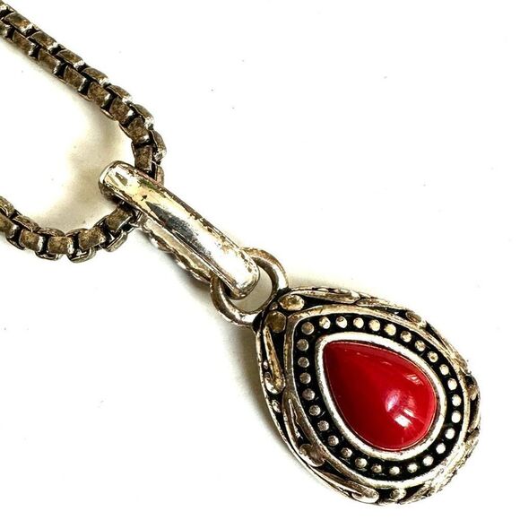 Premier Designs red and silver tone Teardrop Necklace - Picture 4 of 11